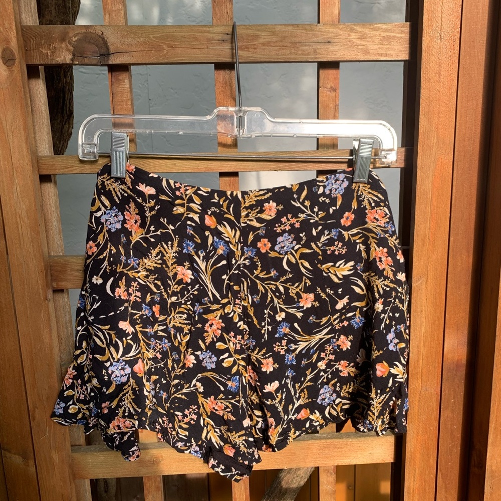 UO flowy floral shorts